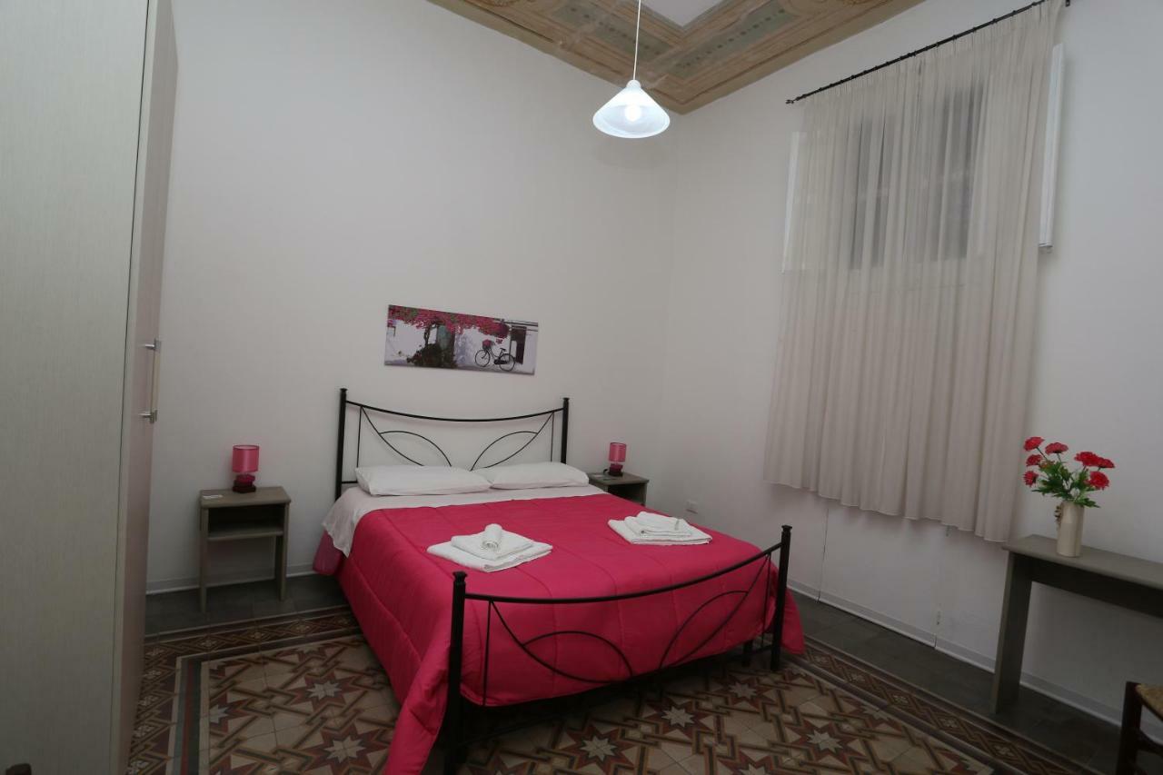 Bed and Breakfast Rest And Go Palermo Exterior foto
